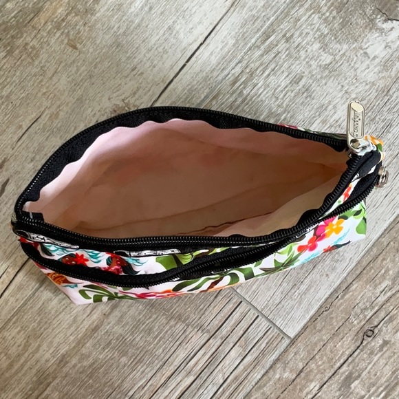 LESPORTSAC HULA LIMITED EDITION Cosmetic Bag - Picture 3 of 3